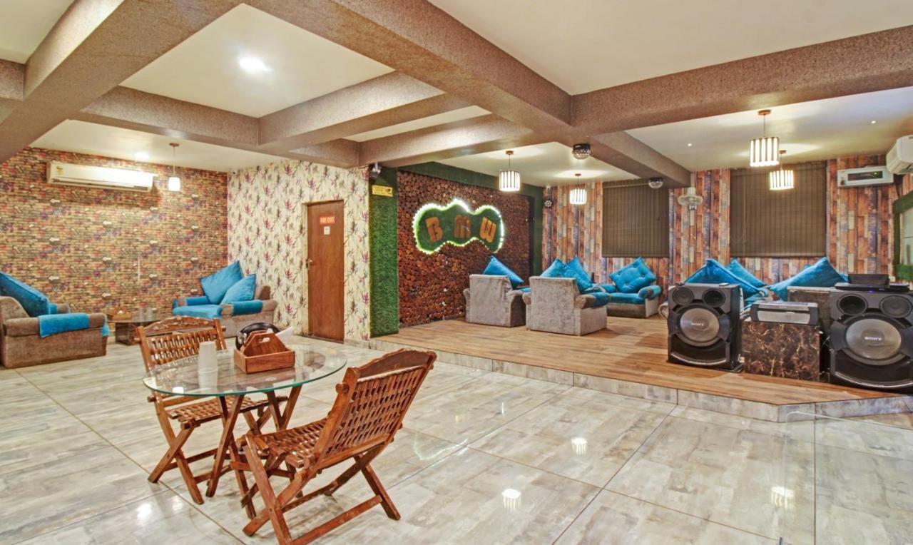 Treebo The Boss Hotel Rāipur Exterior foto