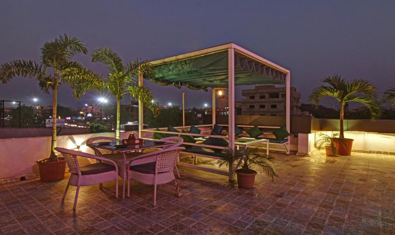 Treebo The Boss Hotel Rāipur Exterior foto